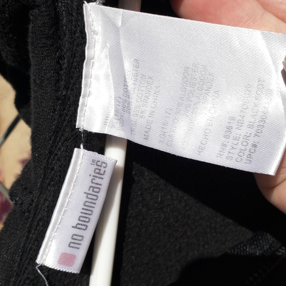 No Boundaries Juniors Black Jacket, Size XL - Picture 5 of 8